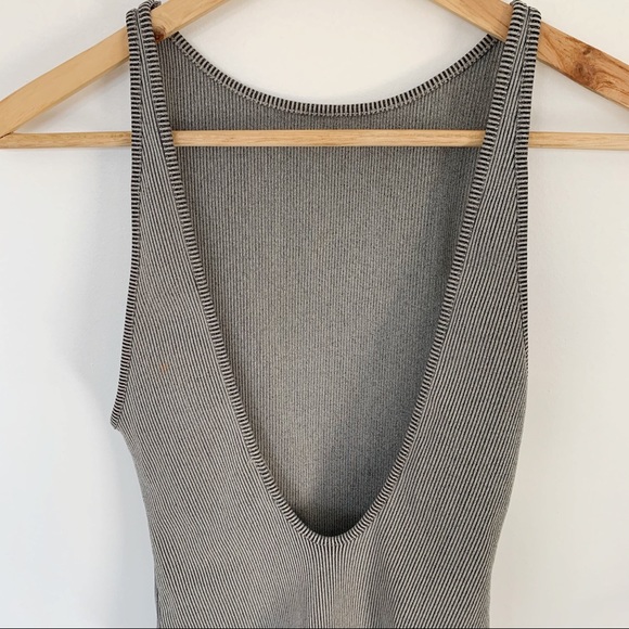 ⚡️3/30⚡️H&M bodysuit - Picture 5 of 5